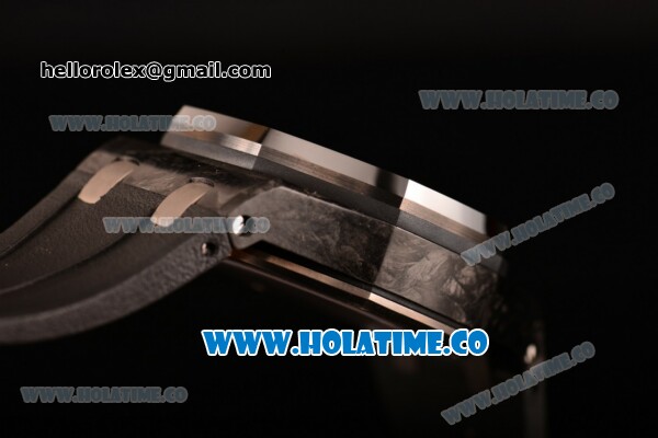 Audemars Piguet Royal Oak Offshore Chronograph Swiss Valjoux 7750 Automatic Carbon Fiber Case with Black Rubber Strap and White Stick Markers - 1:1 Original (Z) - Click Image to Close